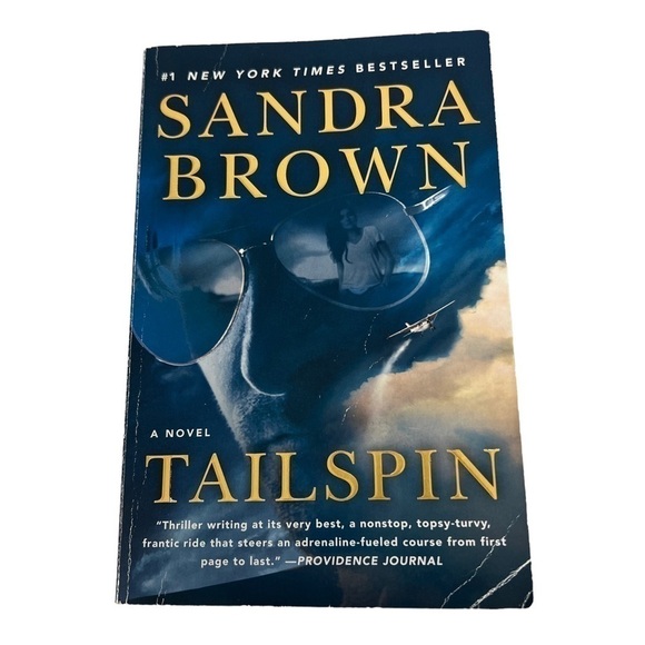 Sandra Brown Books/Novels Lot/2 Trade Paperbacks Suspense /Thrillers/Crime - Picture 3 of 9